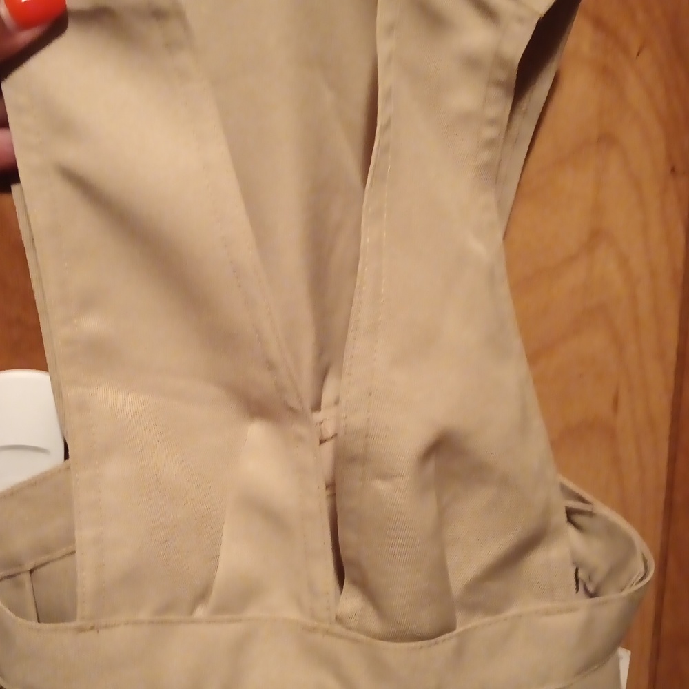 Uniform dresses - Picture 7 of 7